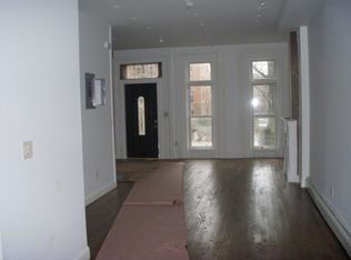 19 Moffat St, Brooklyn, NY 11207