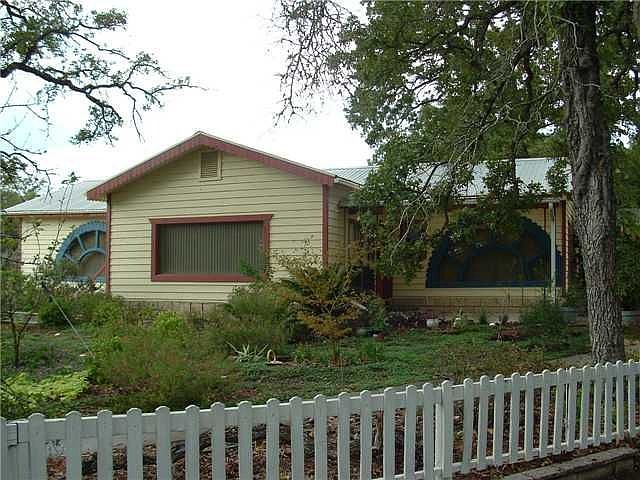 1st image of 202 Milam Ln