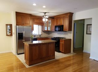 13736 96th St, Jamaica, NY 11417