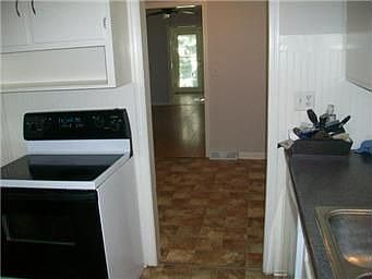 5th image of 12306 E 67th Ter