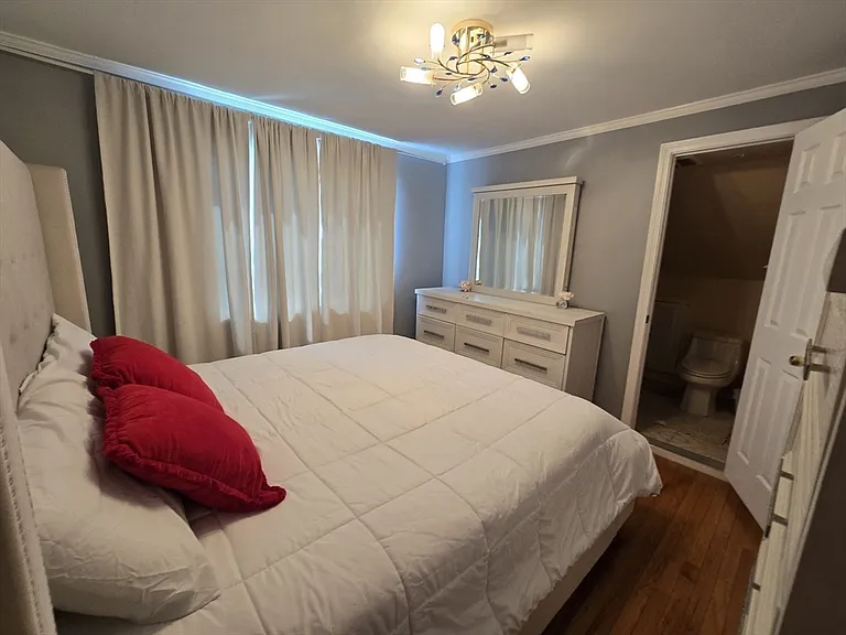 94 Baldwin St #94 — Photo 17