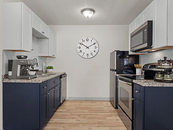 2nd image of 3960 Galley Rd APT 5