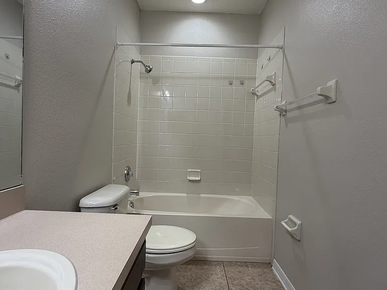 1144 Andrew Aviles Cir #1 — Photo 23