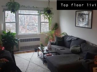 3306 23rd St FLOOR 3, Astoria, NY 11106