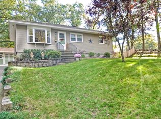 20 Hillside Way, Wilmington, MA 01887
