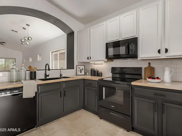 1170 E JARDIN Drive, Casa Grande, AZ 85122