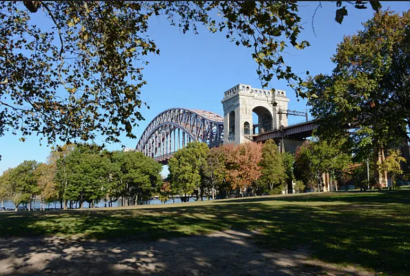 Sold by Astoria Realty | media 19