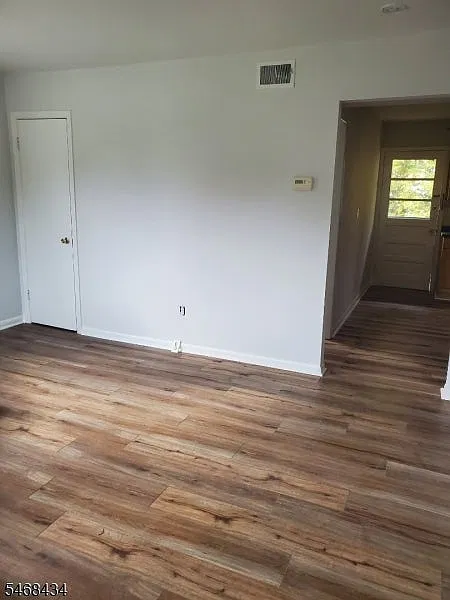 2 bed, $1,900 — Photo 4