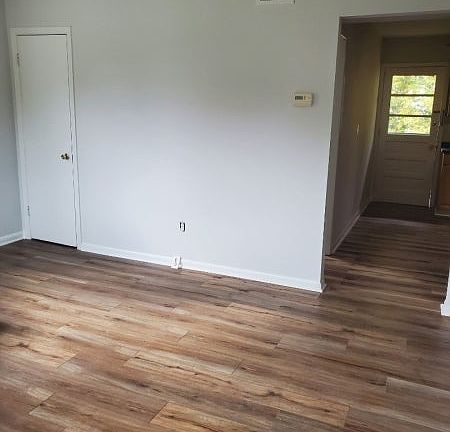 4th image of 60 Star Lake Rd #5