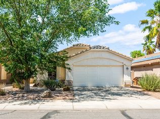 742 E Lovegrass Dr, San Tan Valley, AZ 85143