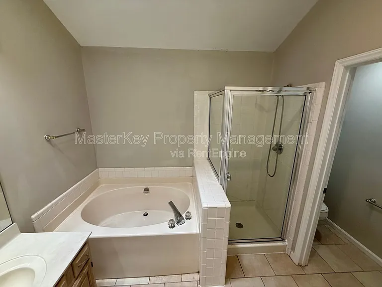 103 Miramar Ct — Photo 9