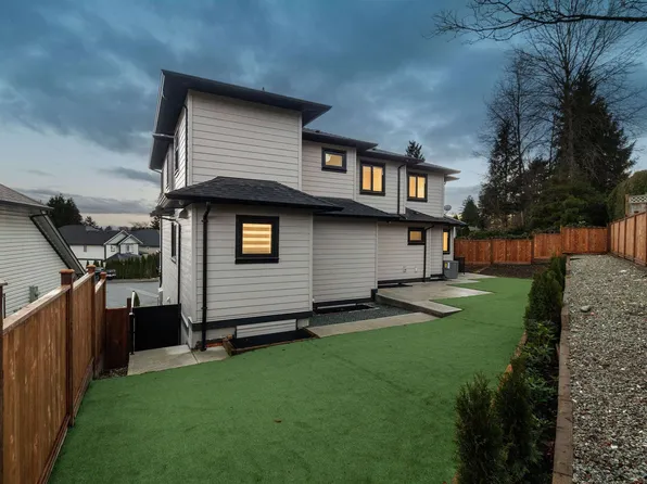 2289 Cape Horn Ave, Coquitlam, BC V3K 1J6