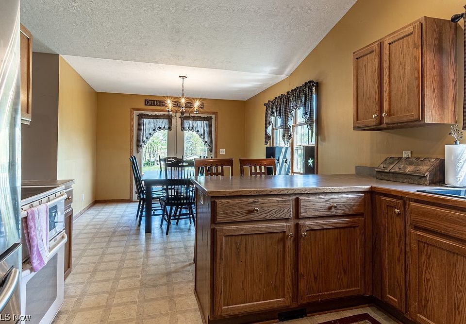 33962 Winona Rd, Salem, OH 44460 Zillow