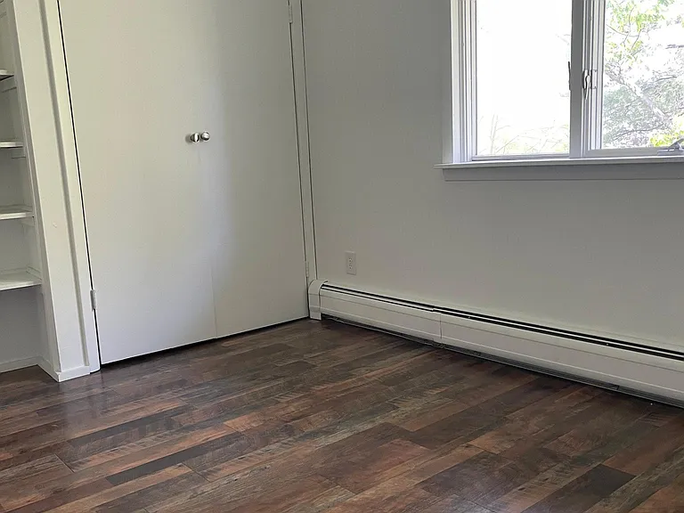 35 Deforest Hts — Photo 13