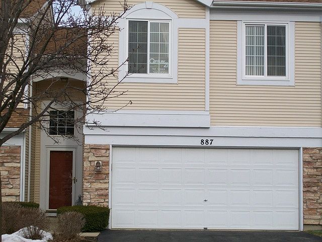 1st image of 887 Carlsbad Ct