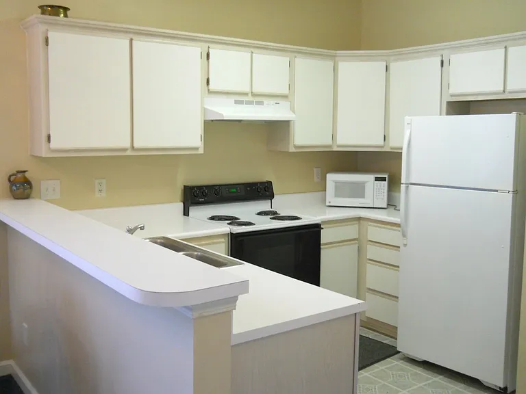 504 River Oaks Dr #57K — Photo 2