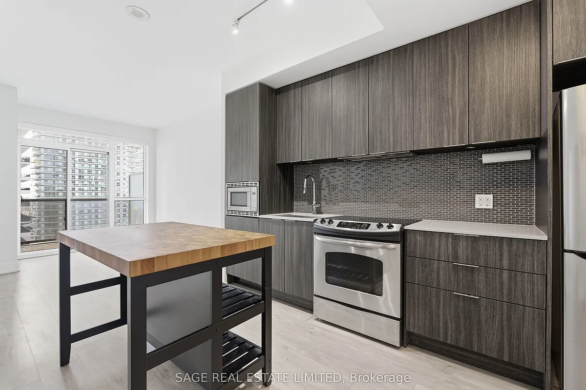 Building Photo - 110 Marine Parade Dr #1407