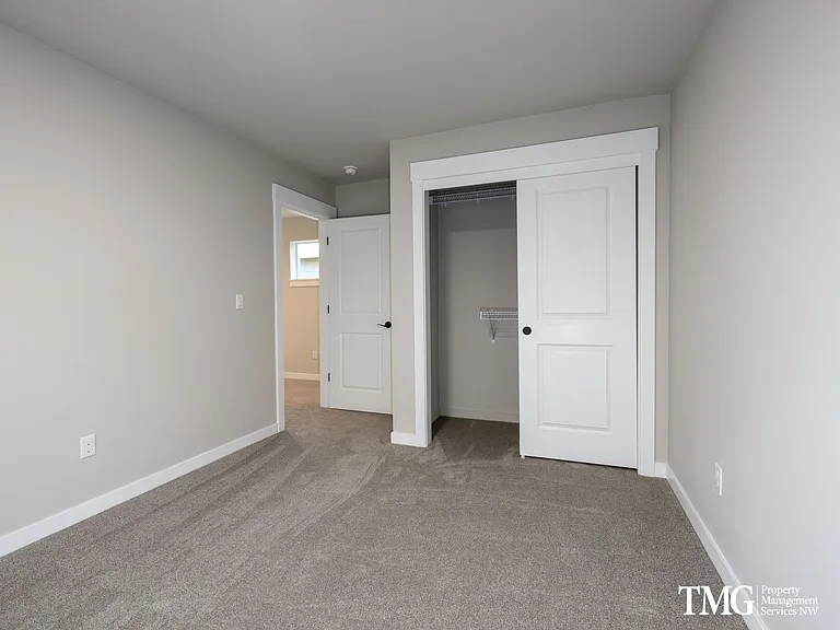 7242 S Ridge Way — Photo 16