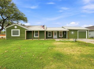 411 W 3rd St, Maypearl, TX 76064