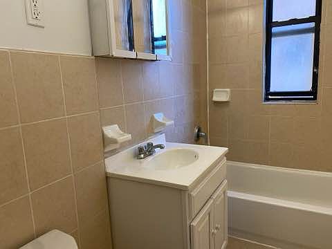5th image of 634 Saint Nicholas Ave APT 3J