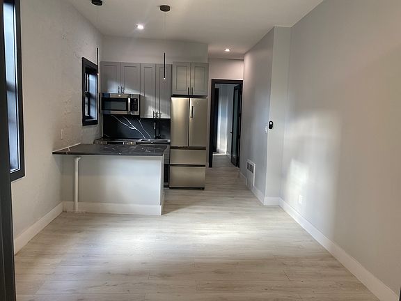 3rd image of 290 W 12th St APT 6F