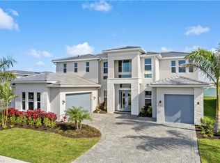 8762 Driftwood DR, NAPLES, FL 34114