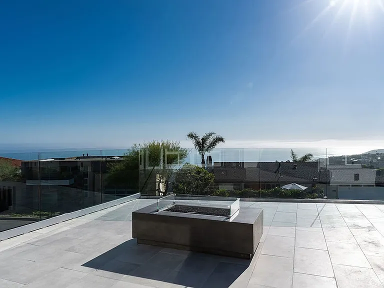 2850 Zell Dr — Photo 28