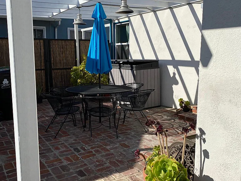 2743 Coolidge Ave — Photo 37