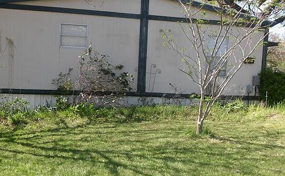 2nd image of 127 Lucy Ln