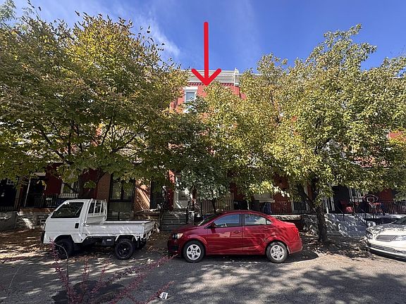 2nd image of 4141 Cambridge St