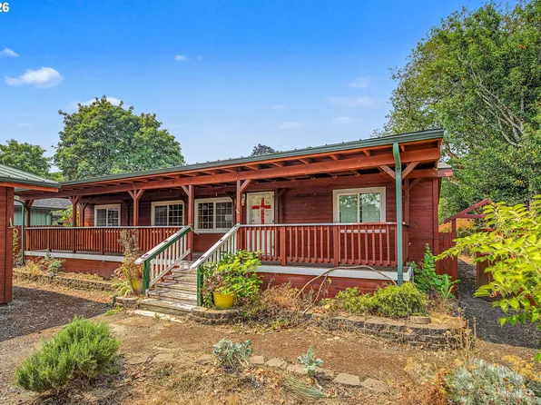 88152 3rd St, Veneta, OR 97487