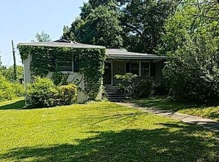 1809 Michael Ln, Anniston, AL 36207