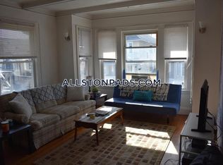 17 Boulevard Ter, Boston, MA 02134