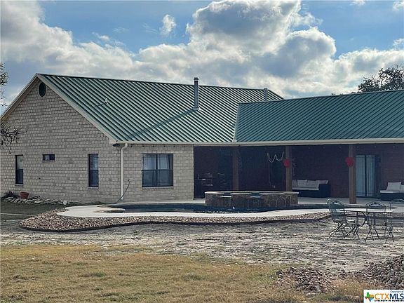 4th image of 2664 Private Road 3270