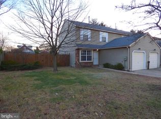 121 River Bank Dr, Roebling, NJ 08554