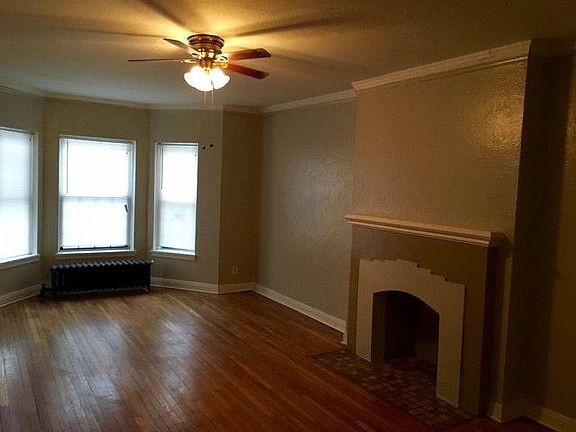 4th image of 2950 S Moreland Blvd APT 2