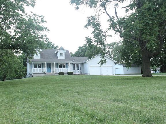 2nd image of 8521 E 47th St