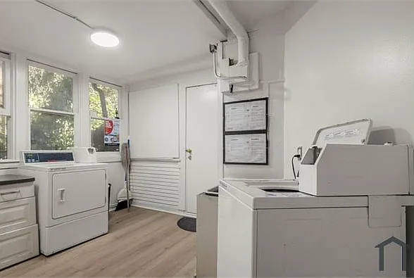 439 Lucas Ave #1 — Photo 22