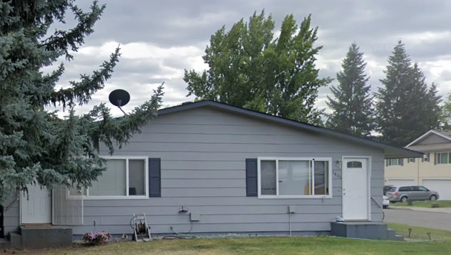 1402 Randle — Photo 1