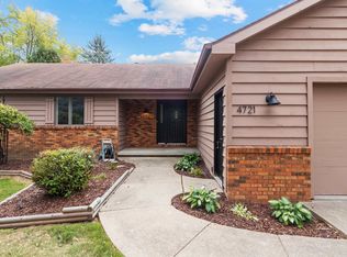 4721 W Sunflower Rd, Appleton, WI 54914