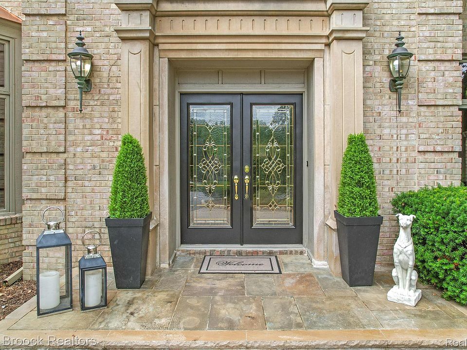 60 Kingsley Manor Dr, photo 5