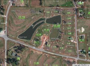 30 Oak Ridge Ln, Hartselle, AL 35640