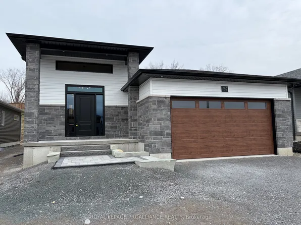27 Schmidt Way, Quinte West, ON K8V 0L5
