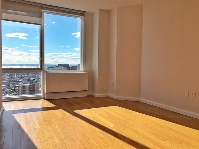 1st image of 66 Rockwell Pl APT 28H