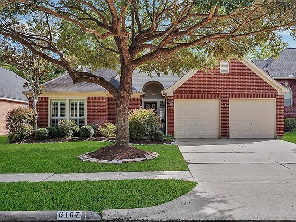 4th image of 6107 Grand Glen Ct