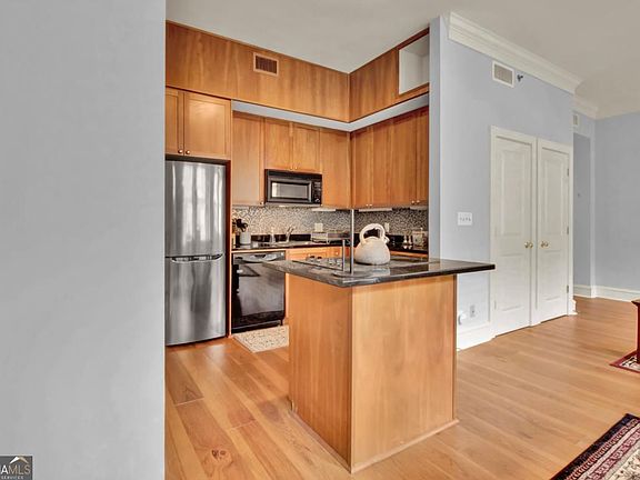 4th image of 57 Forsyth St NW APT 4D
