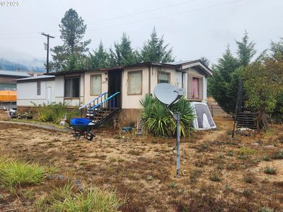285 Towhee Ln, Tenmile, OR, 97481