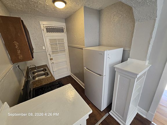 5th image of 4747 N Monticello Ave APT 2B