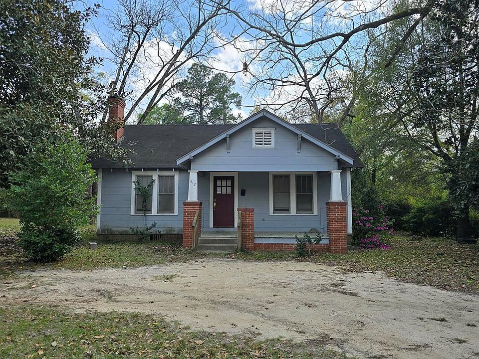 1st image of 312 W Cypress St