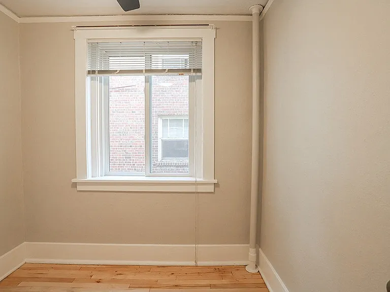 960 Pearl St — Photo 20